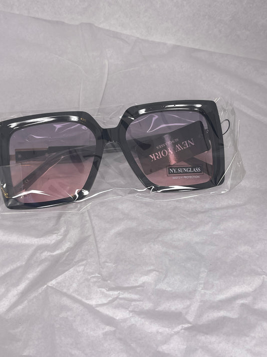 Black Sunglasses/Pink tint